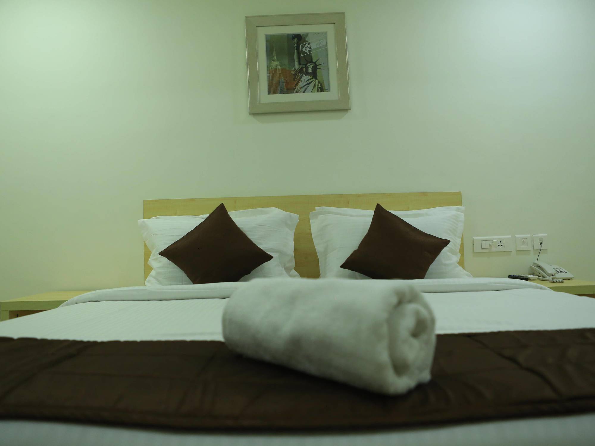 Hotel Treebo Innside Chennai